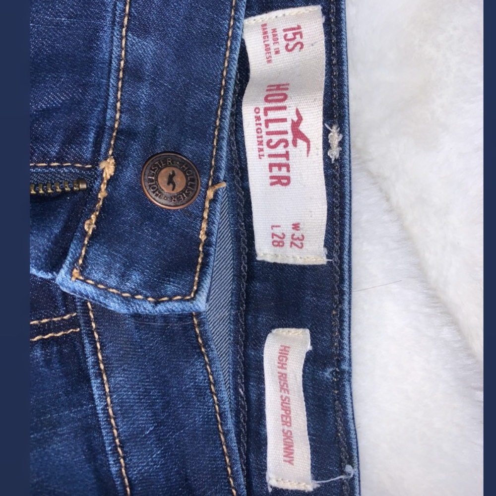 Hollister Jeans